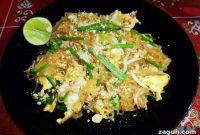 Top Thai Street Food Dishes to Try in Bangkok