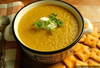 Creamy Golden Chickpea Soup Recipe for Cozy Weeknight Dinners