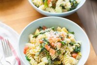Summer Vegetable Pasta Recipe with Fresh Tomatoes & Basil