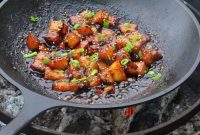 Sriracha-Bourbon Glazed Pork Belly Recipe