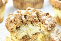 Apple Crisp Cheesecake Muffins with Cinnamon Streusel