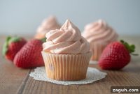Fresh Strawberry Cupcakes with Homemade Strawberry Buttercream