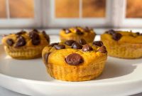 Moist Pumpkin Spice Muffins with Simple Ingredients