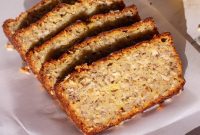 Classic Mom’s Banana Bread Recipe for Moist, Homemade Loaves