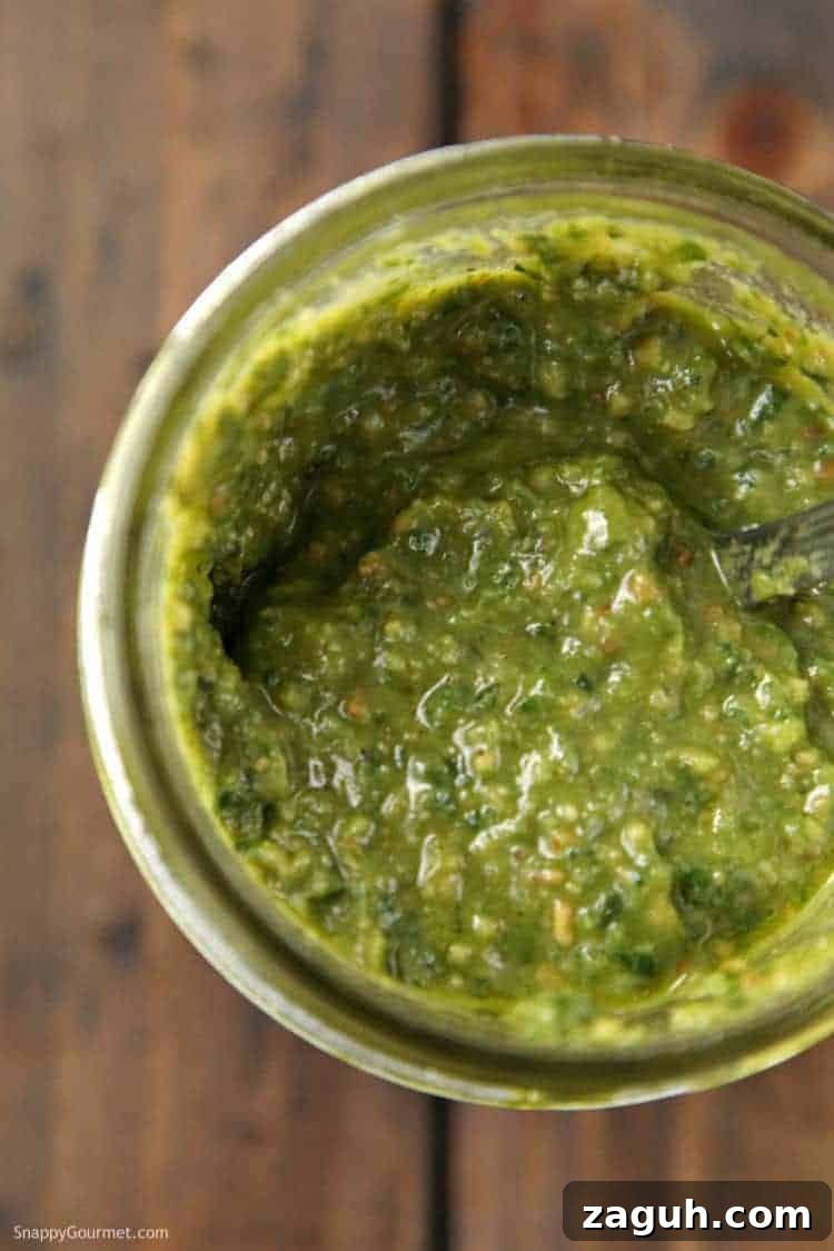 Spinach and Basil Pesto Recipe: Bright, Fresh Sauce for Pasta 4 Spinach Basil Pesto Recipe - quick and easy homemade pesto