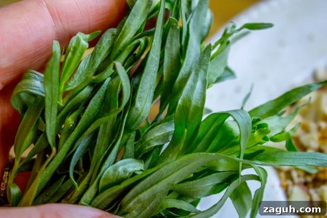 Make-Ahead Garlic Green Beans with Almonds and Crispy Breadcrumbs 10 A bunch of tarragon herbs.