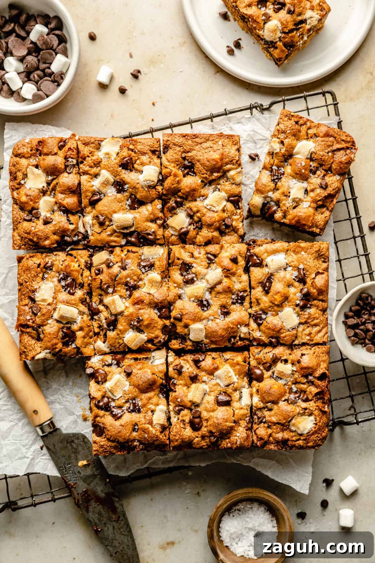 S'mores Cookie Bars