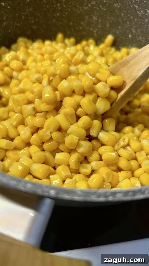 Copycat Texas Roadhouse Buttered Corn Recipe (Quick & Creamy) 6 Texas Roadhouse Buttered Corn Recipe