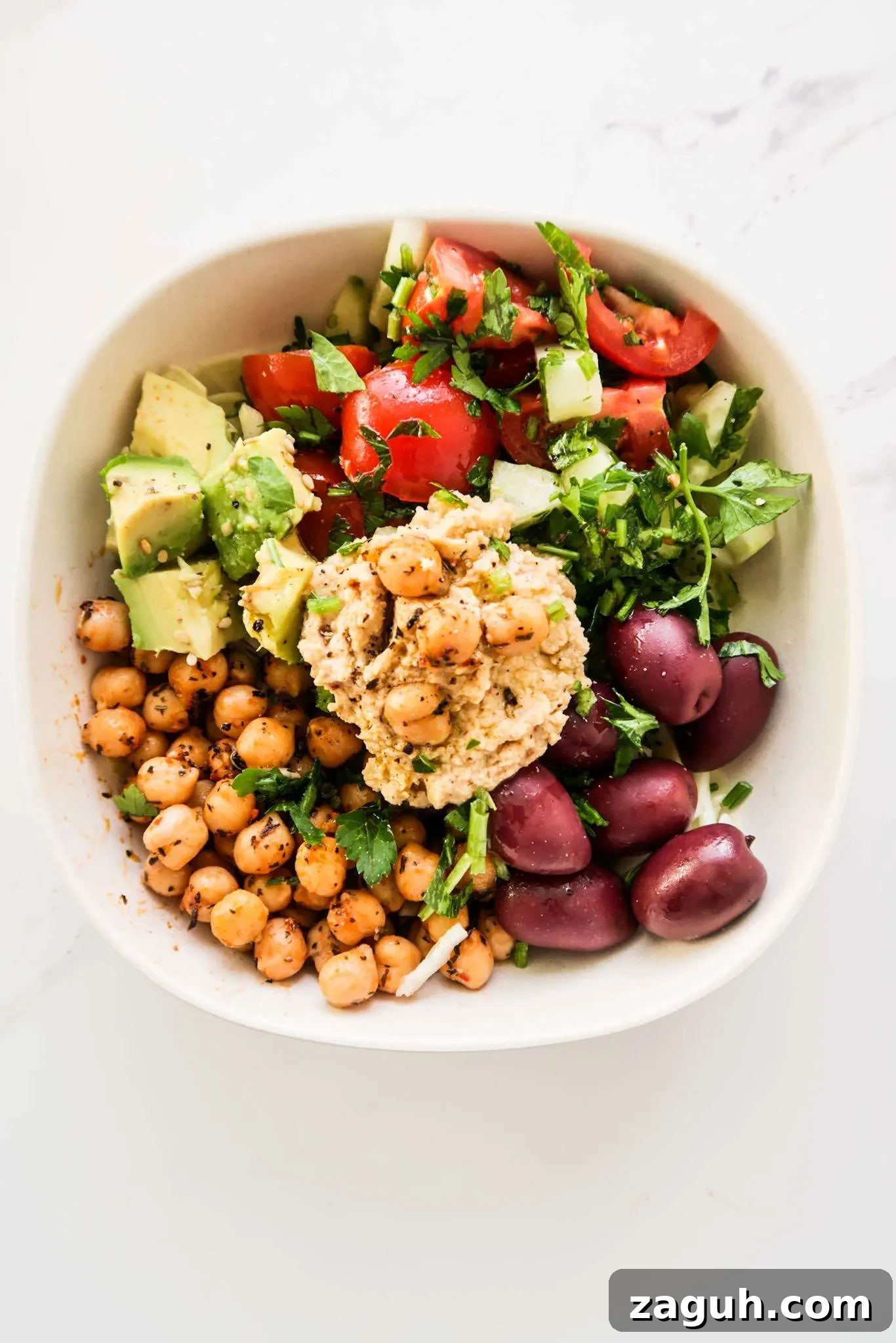 35 Simple Mediterranean Recipes You Can Make Tonight 32 20-Minute Mediterranean Lunch Bowl! This healthy lunch idea is super tasty, very easy to make, vegan and gluten-free. If you’re eating healthy and making your meals ahead for the week, this clean eating vegan lunch bowl also comes with an easy meal prep option that will help you eat clean for the entire week! #lunch #Mediterranean #vegan #glutenfree