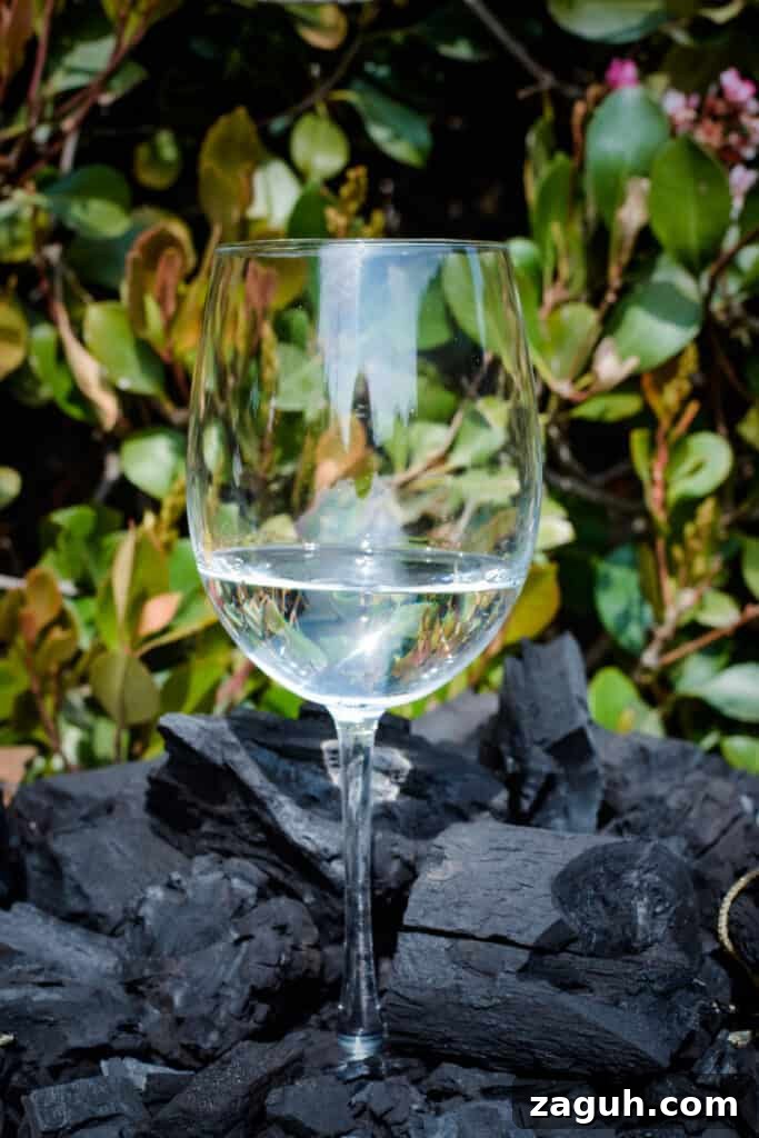 Cristalino Tequila: Why It's the Breakout Spirit of 2020 2 No truer love has existed than the one between millennials and their agave spirits. Cristalino Tequila is the newest expression, and we're hooked! {ad} #cristalinotequila #tequila #cazadores #agedtequila