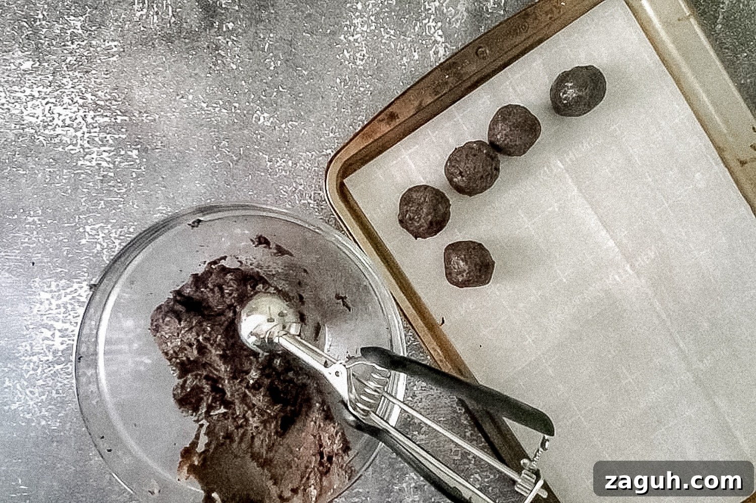 Peppermint Christmas Oreo Truffles — No-Bake Holiday Candy 5 cookie sheet with bowl and scoops of filling