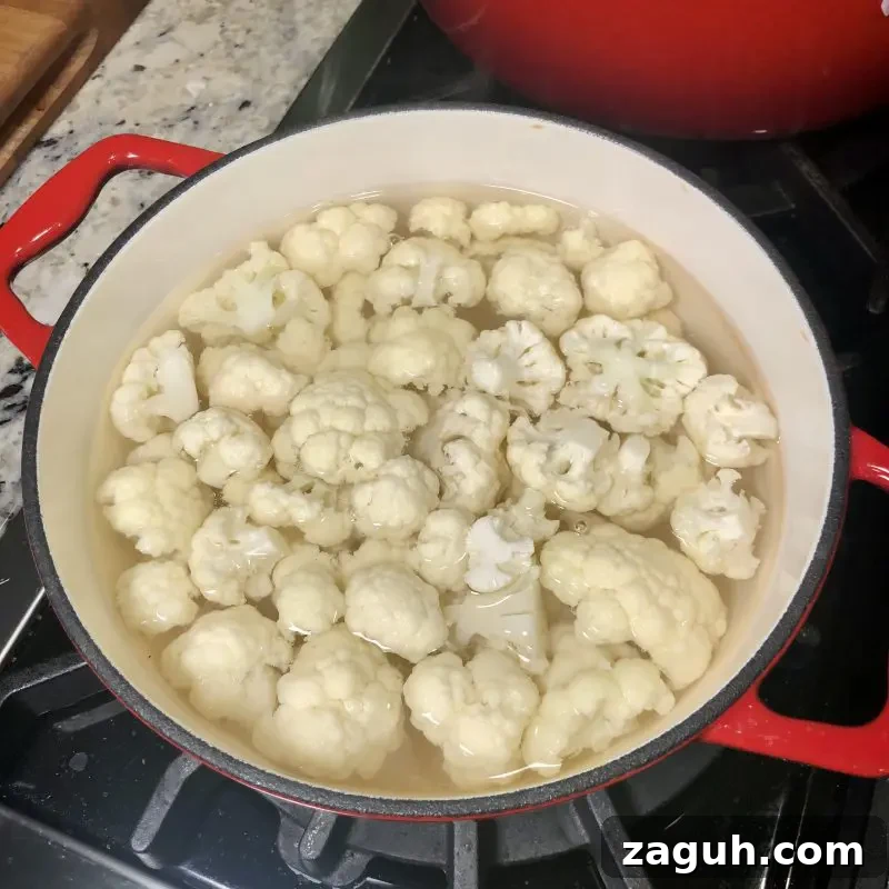 Cauliflower and Potato Salad with Lemon-Dill Dressing 10 Cooking steps