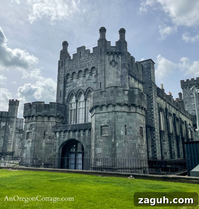 Good Things No. 50: Ireland Highlights, Travel Tips & Book Picks 4 Kilkenny Castle-Front right wing