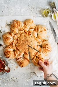 Easy and quick pizza star bread with tomato and mozzarella