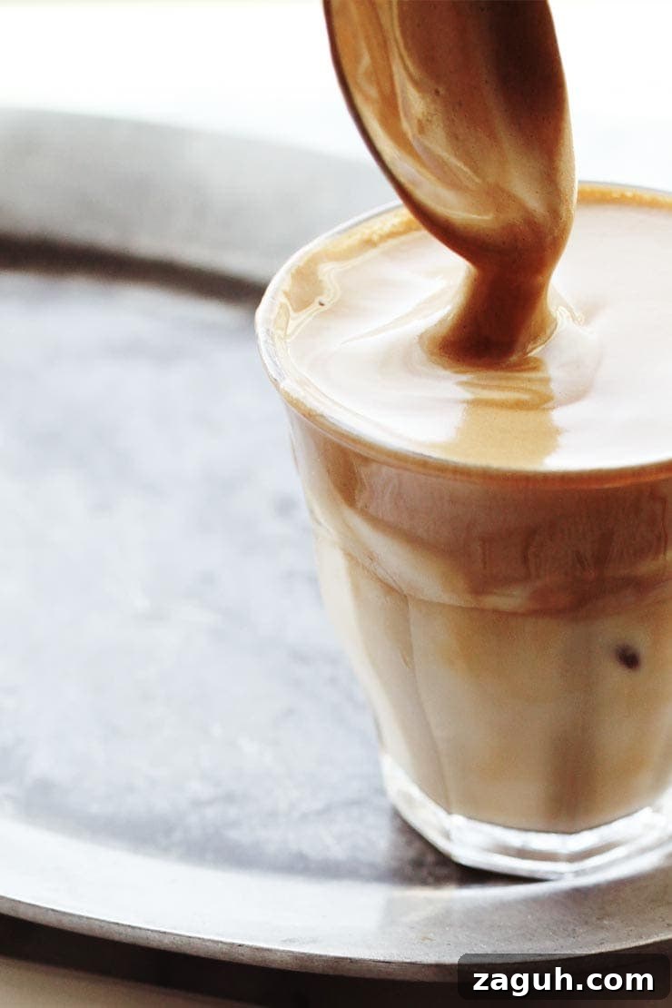 Creamy Dalgona Coffee Recipe: Whipped Instant Coffee at Home 15 Mixed dalgona coffee