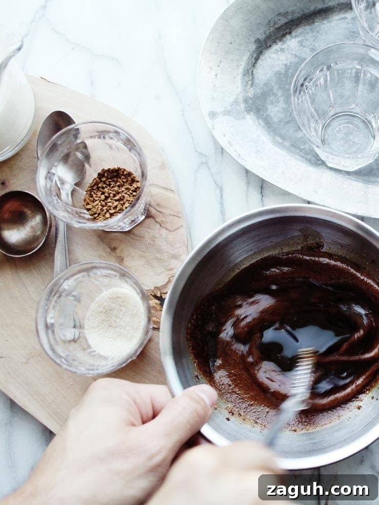 Creamy Dalgona Coffee Recipe: Whipped Instant Coffee at Home 5 Whipping Coffee