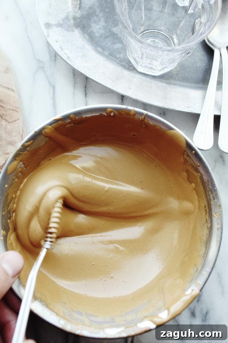 Creamy Dalgona Coffee Recipe: Whipped Instant Coffee at Home 8 Dalgona Coffee Recipe
