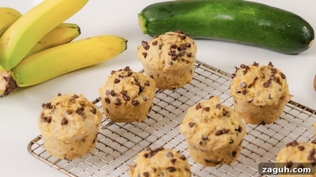 Banana Zucchini Muffins with Cinnamon Streusel 4 Close-up of muffin