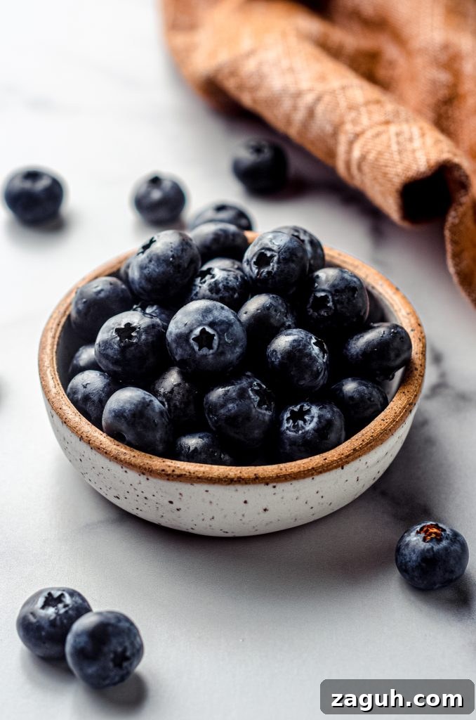 Moist Blueberry Sour Cream Coffee Cake Recipe 20 A small bowl of blueberries.