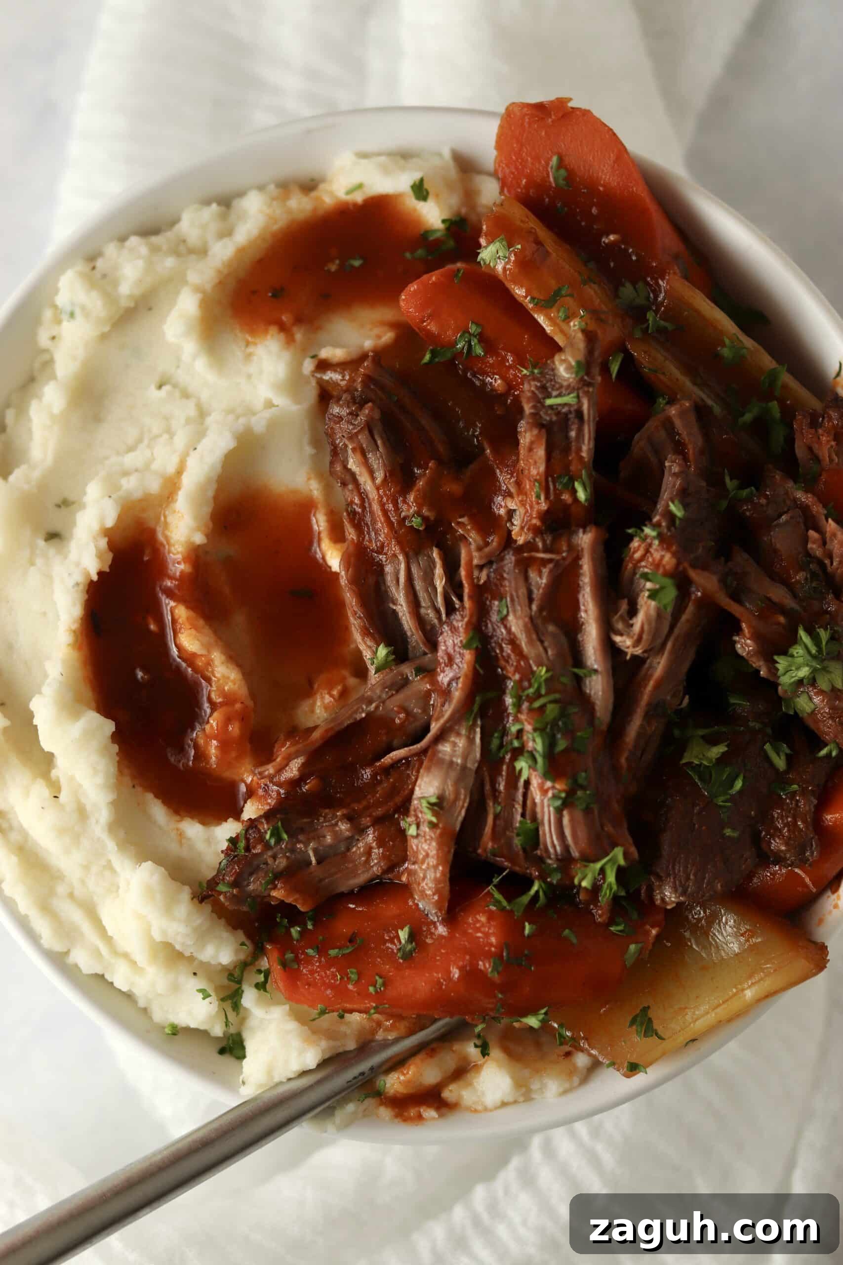 Oven-Braised Chuck Roast Recipe for Moist, Flavorful Beef 9 oven braised chuck roast with mashed potatoes